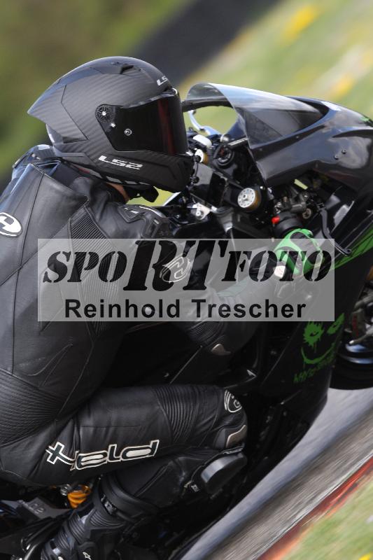 /Archiv-2025/05 14.04.2025 Plüss Moto Sport ADR/Freies Fahren/122